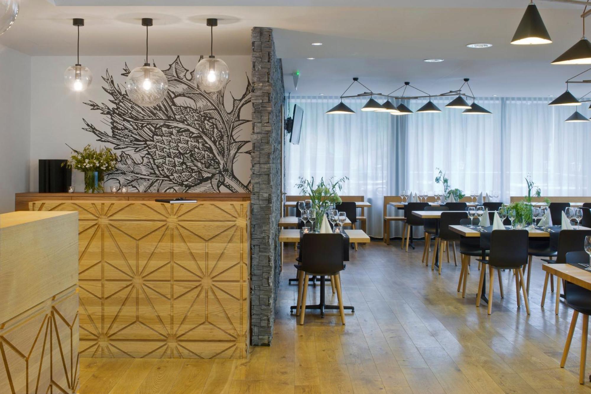 Hotel Restaurant Flaschen Albinen Eksteriør bilde